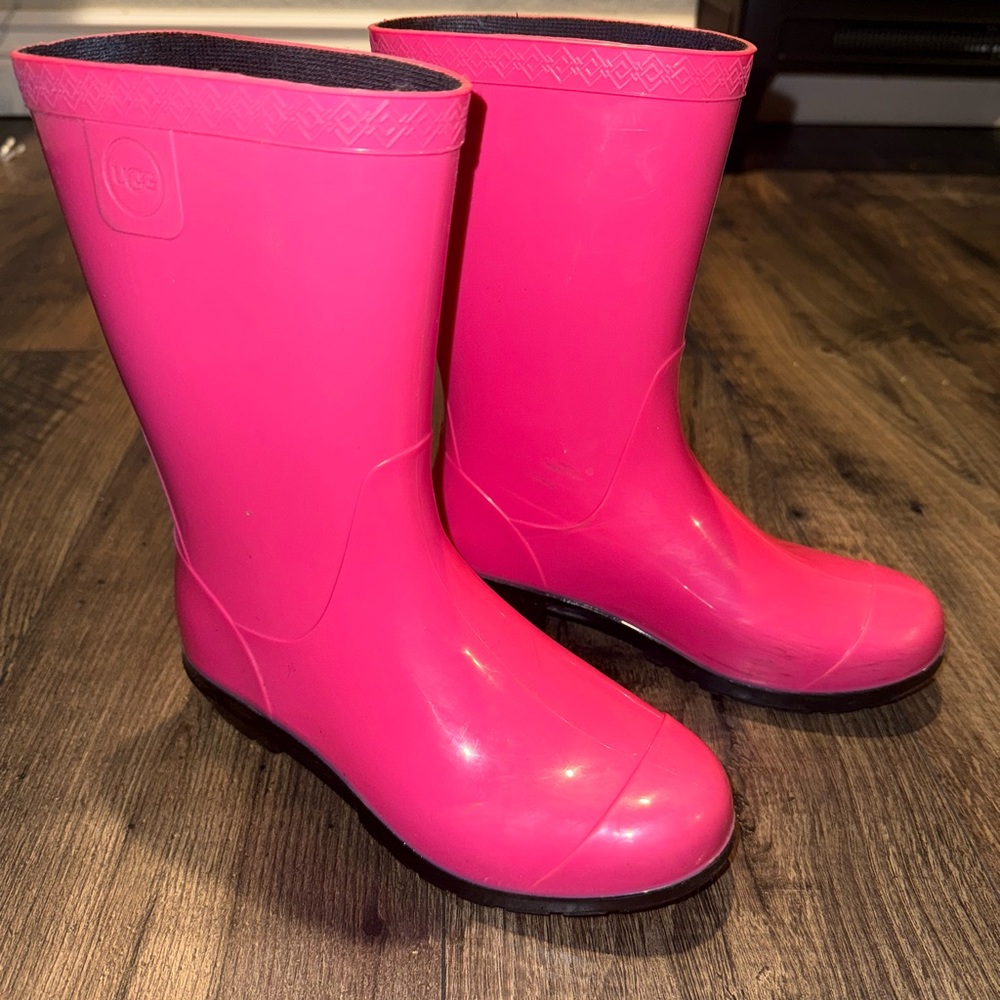 UGG Raana Hot Pink Waterproof Boots